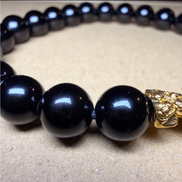 New 18K Solid Real Gold Bracelet Pixiu charm w black onyx unisex L large - Picture 3 of 4